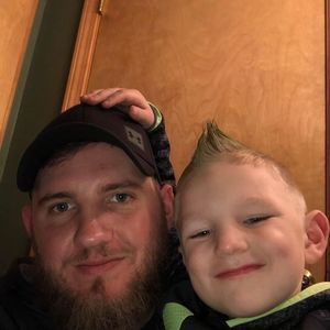 Meet your Posher, Gregory